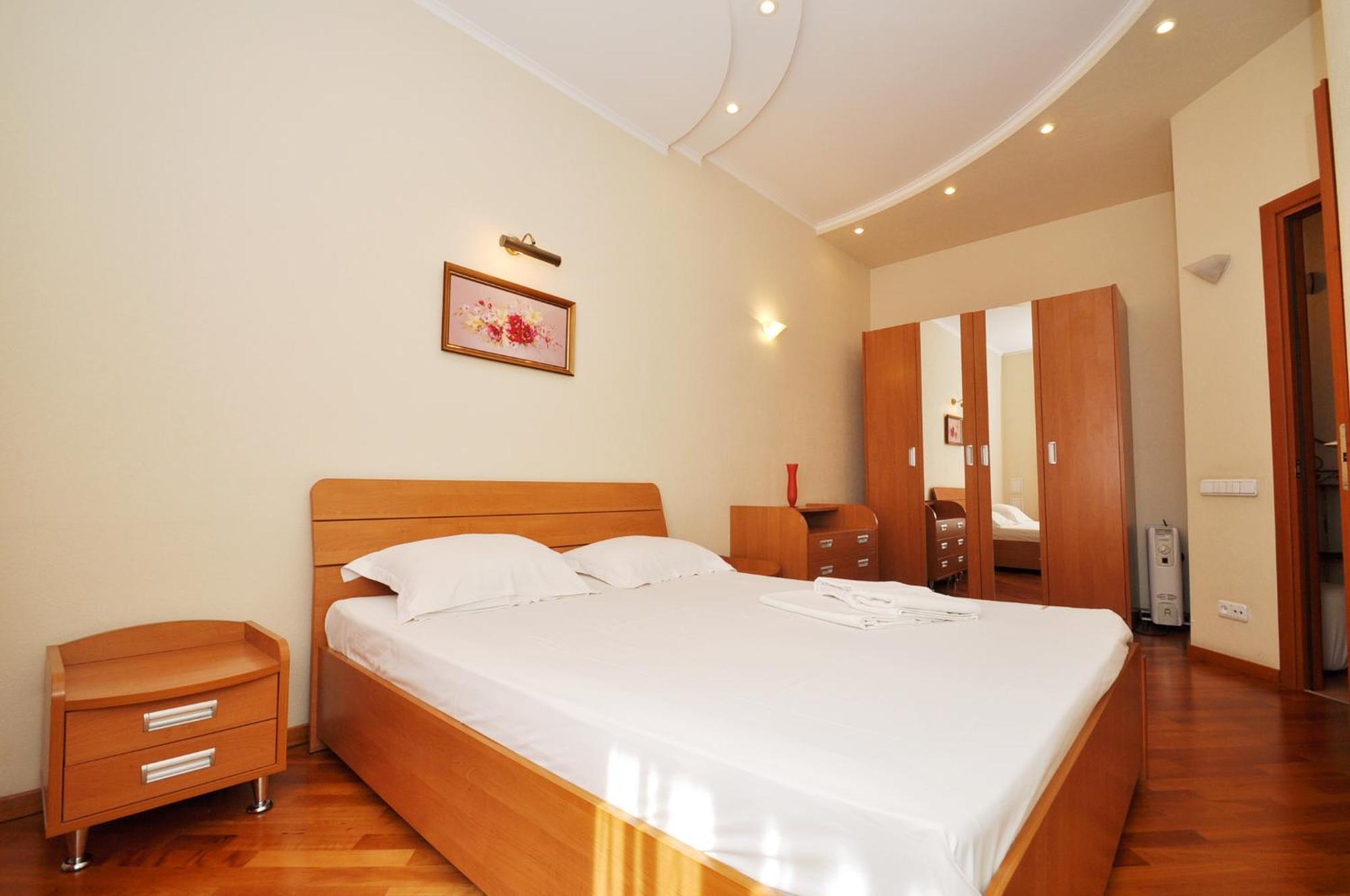 Central Apartments Kiev Exterior foto