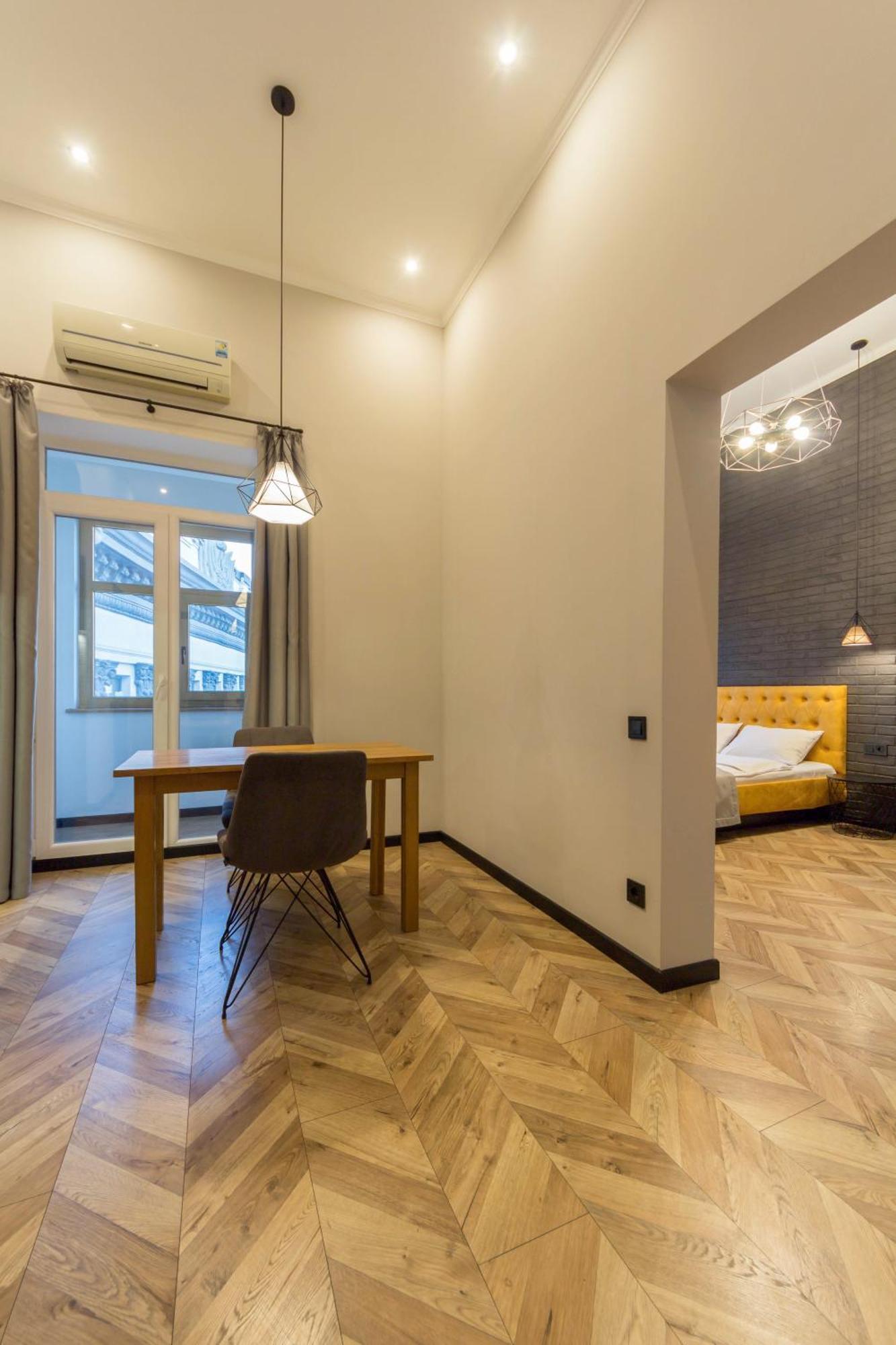 Central Apartments Kiev Exterior foto